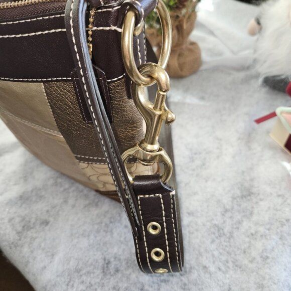 Coach Hobo Crossbody Patch Work Brown & Gold bag No. G0771-10387 -EUC - Picture 5 of 6